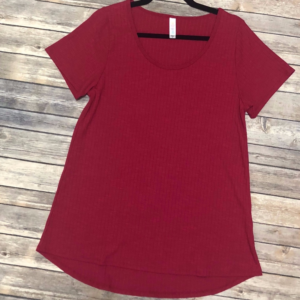 ♦️2/$30 LuLaRoe Classic T Ribbed Fabric